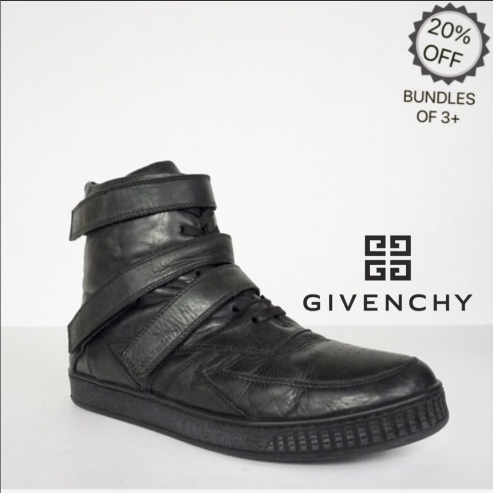 Givenchy | High Top Black Leather Sneakers | 42
